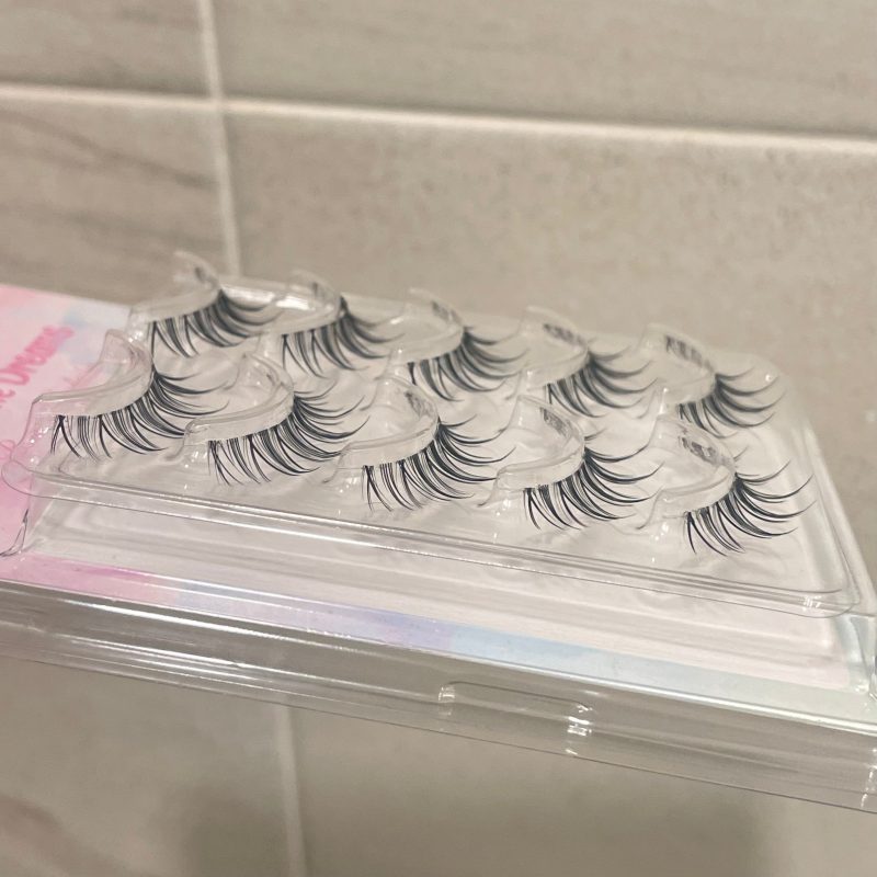 ninetynine dreams 5 pairs manga lashes sideview